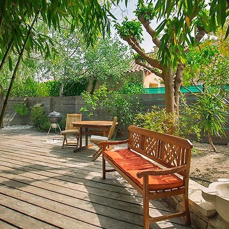 Les Aromatiques - Terrasse & Parking Prive A Villeneuve Les Avignon - Proche Golf Academy Exterior photo